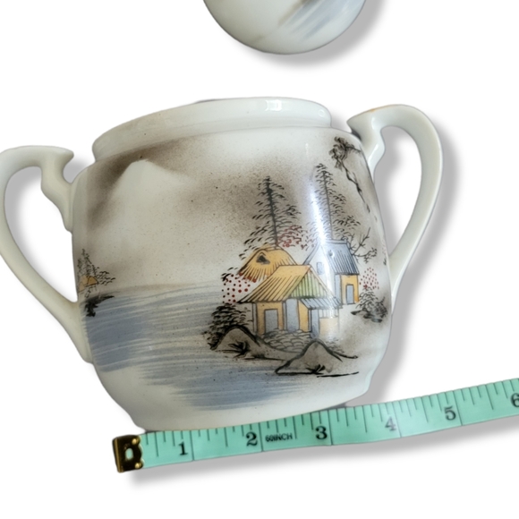 Kutani | Japanese 70s VTG Handpainted Porcelain Sugar Bowl & Lid (OS)